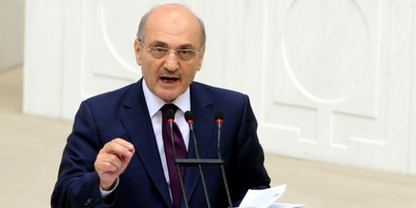 Görevden alınan her 4 bürokrattan biri mahkemeyle geri döndü