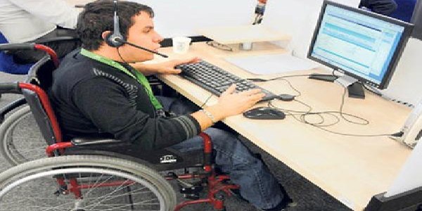 Özel sektörde 25 bin engelli kadrosu boş