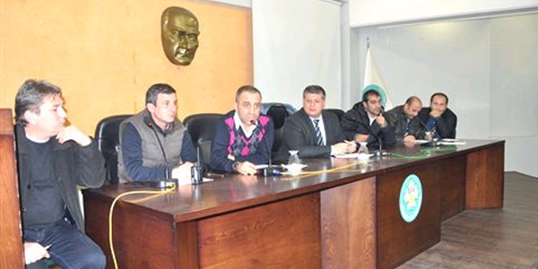 Manisa Belediyesi, temizlik işleri personeli ile istişare toplantısı düzenledi