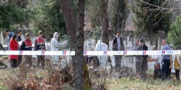 Emekli MİT'çi, geride intihar notlu bond çanta bıraktı