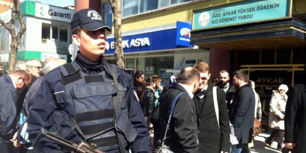 Ruhsatsız yurtlar kapatılıyor