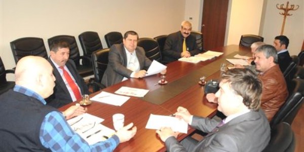 Cumhuriyet Caddesi'nde park yasağı uygulaması başlıyor