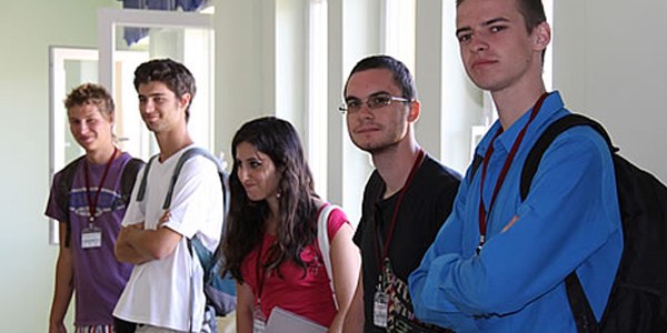 Yabancı uyruklular lisansüstü burs programı