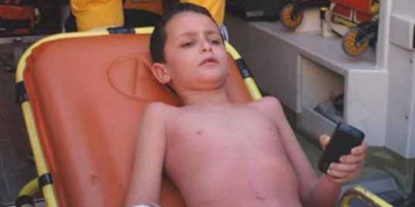 8 yaşındaki çocuğu üvey annesi sıcak suyla haşladı iddiası