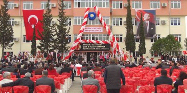 Manavgatlı hayırseverlerden eğitim seferberliği