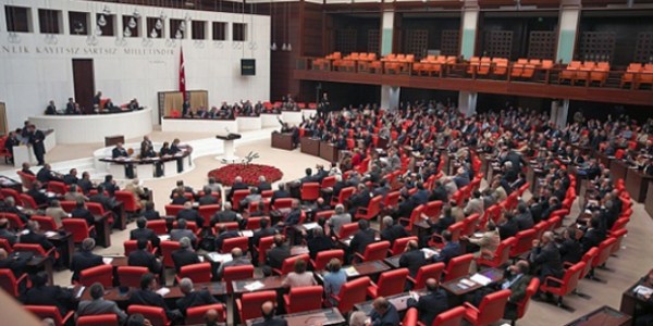 Meclis'in bugünkü gündemi belli oldu