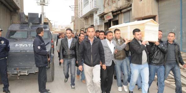 Köy korucusu Cizre'de toprağa verildi