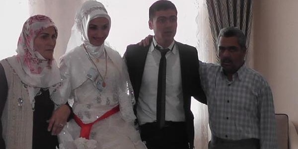 Annesini baltayla öldüren babasından şikayetçi olmadı