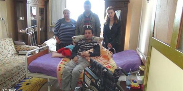 23 yaşındaki Recep'in tekerlekli sandalye sevinci