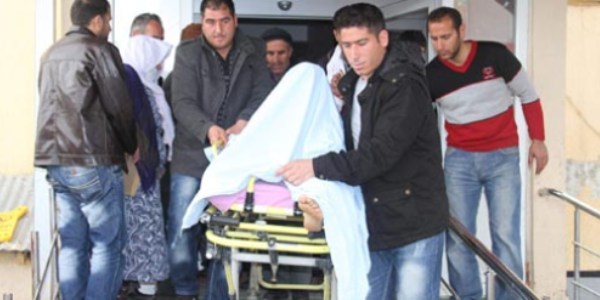 Van'da ahır çöktü: 1 yaralı