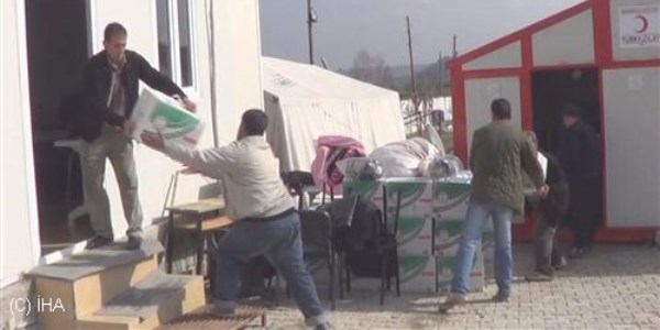 Suriye'ye yardım konvoyları gitmeye devam ediyor
