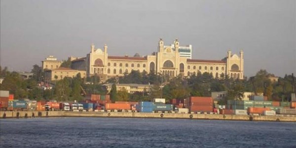 TOKİ Marmara Üniversitesi arazilerini satıyor