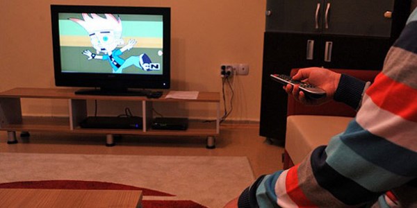 Televizyon sosyal gelişime zarar vermiyor