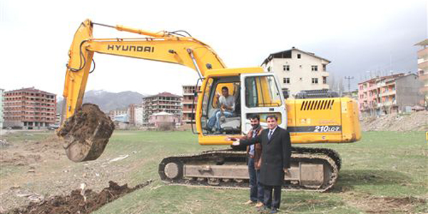 Oltu çok katlı alışveriş merkezine kavuşuyor