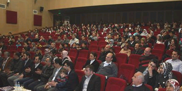 'Anne Babanın Çocukla İletişimi' konulu konferans