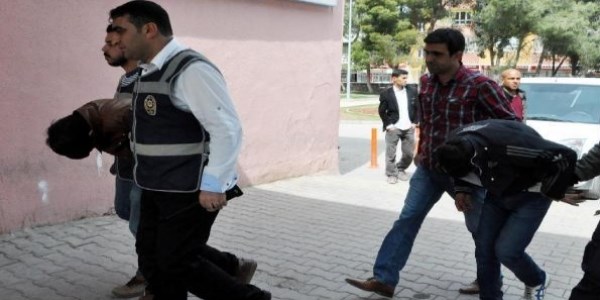 2 kardeşe otomobil hırsızlığından gözaltı