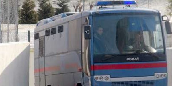 5 mahkumun ölümünde suçlu akaryakıt çıktı