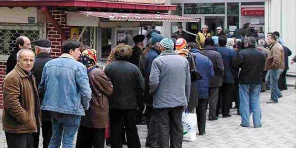Eksik gün nedeniyle bağlanan aylık geri alınır mı?