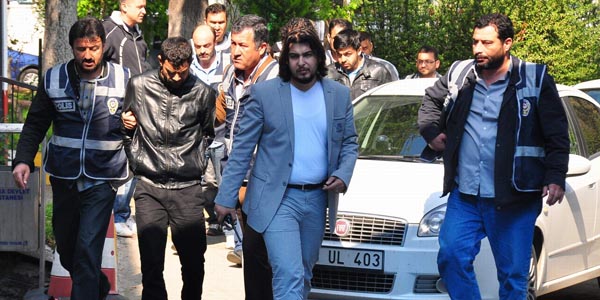 Taksici cinayetinin altından gasp çıktı