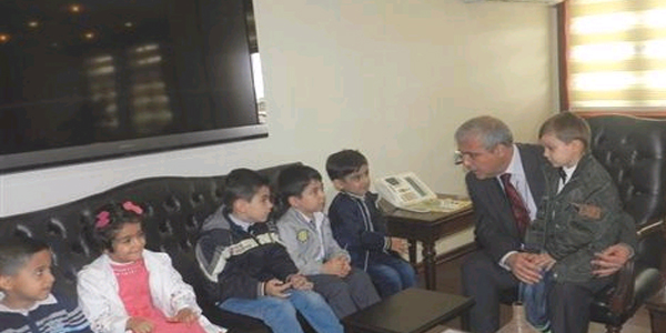 Bingöl Valisi, minikleri kabul etti
