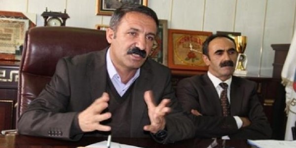 BDP'li Belediye Başkanı istifa etti