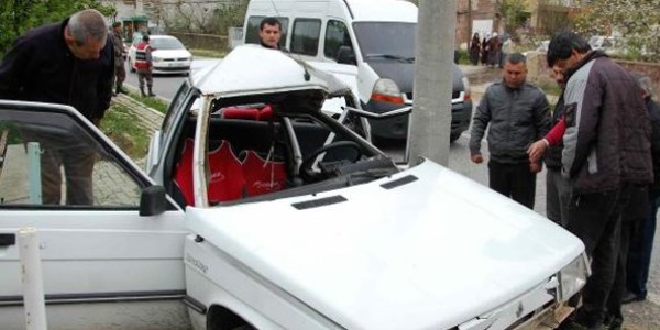 Aşırı hız kurbanı oldu