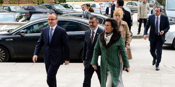 Erdoğan, İstanbul milletvekilleriyle bir araya geldi