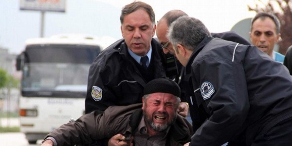 Kardeşi dünyaya geldiği gün hayatını kaybetti