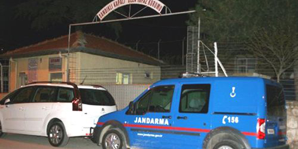 Jandarma er, nöbet sırasında intihar etti