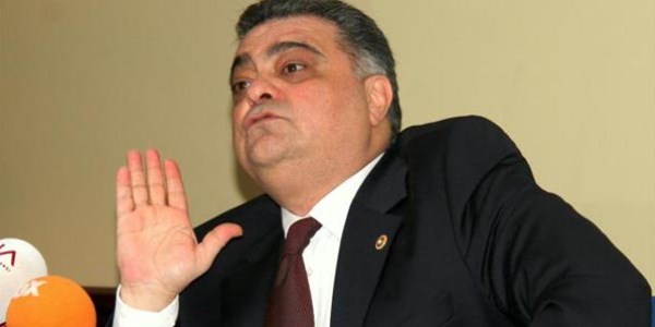 Ahmet Özal yoğun bakıma alındı