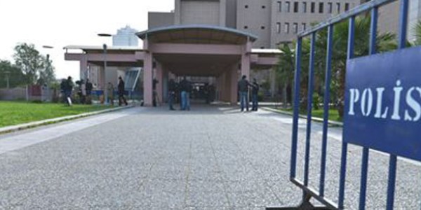 15 polise 'İzmir' kınaması