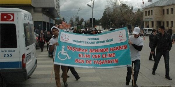Engelliye 'Engelsiz Yaşam' desteği...