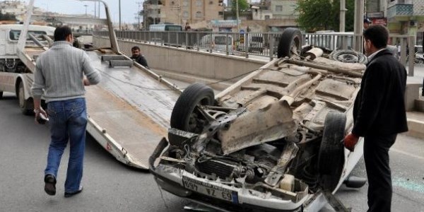 Şanlıurfa'da otomobil takla attı: 1 yaralı