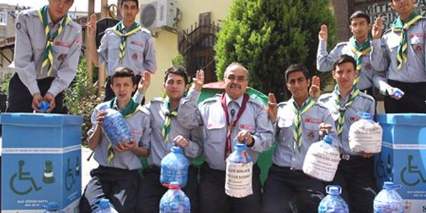 Başkan Tartan okul ziyaretlerini sürdürüyor