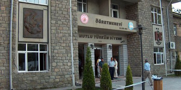 Süt izni kullanan rehber öğretmenin ek ders ücreti kesilmeyecek