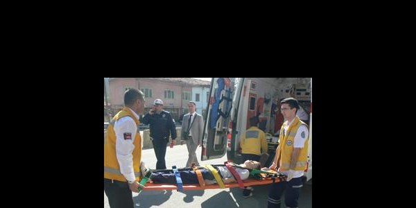 Bozüyük'te trafik kazası, 1 yaralı