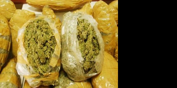 Yolcu otobüsünde 3 kilo esrar ele geçirildi