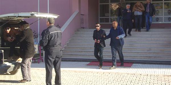 Piyasaya sahte para süren 4 kişi tutuklandı