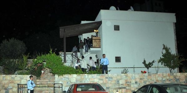 İşadamı ailesinin acısına dayanamadı, intihar etti