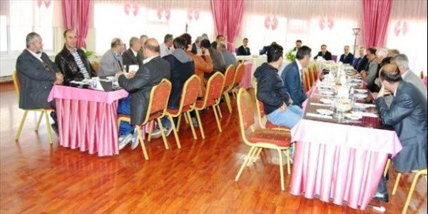 Kaymakam Erkan muhtarlarla bir araya geldi