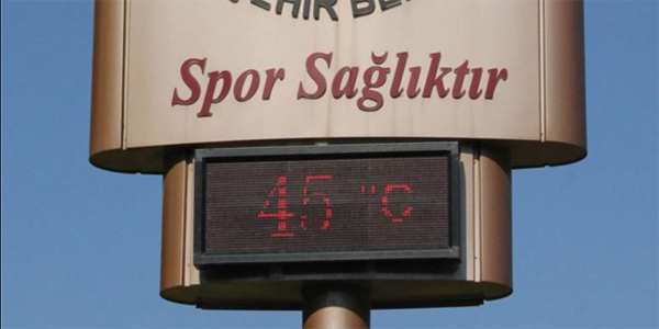 Adana'da termometre 45 dereceyi gsterdi