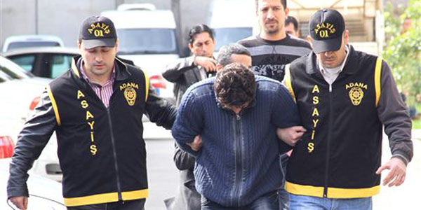 Gaspçı bıçakla rica edip para istemiş