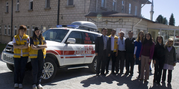Araç Devlet Hastanesi'ne paletli ambulans