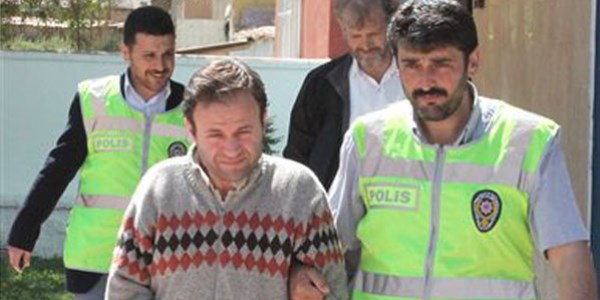 Savcı kılığındaki seri taksici dolandırıcısı yakalandı