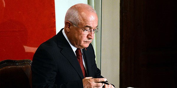 Çiçek, çözüm komisyonu için 6 Mayıs'a kadar süre verdi