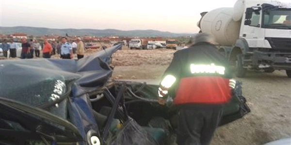 Kula'da trafik kazası: 1 ölü, 1 yaralı