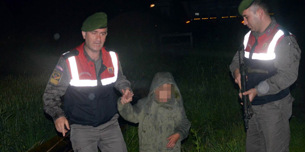 Kayıp çocuğu jandarma buldu