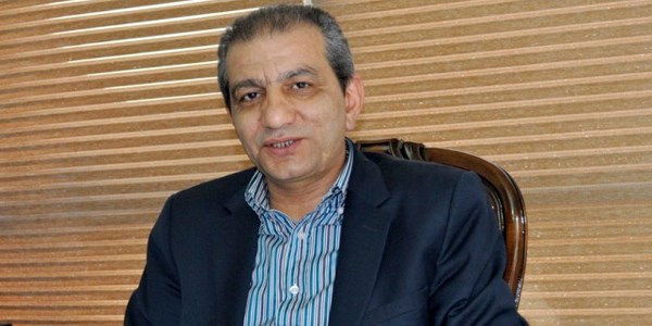 Küfürcü vekil komisyondan istifa etti
