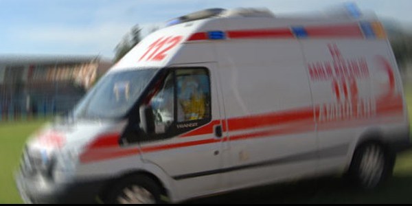 Manevra yapan öğrenci servisi yaşlı kadını ezdi, sürücü şoka girdi