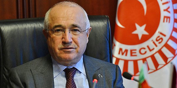 Anayasa Komisyonu Çiçek'in başkanlığında toplandı